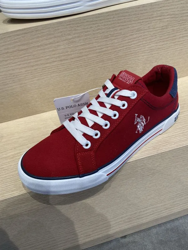 U.S polo assn. Rachel