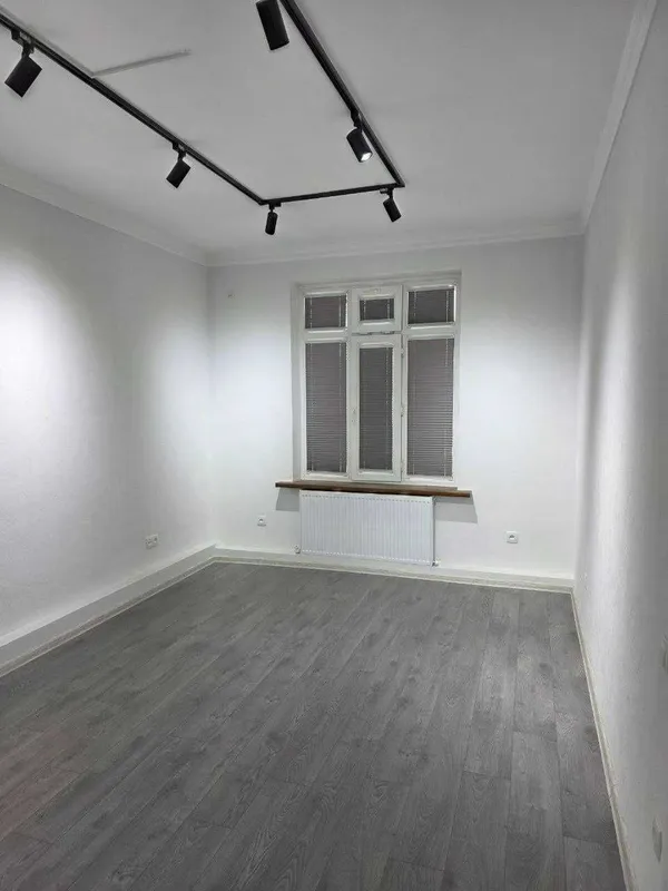 Продам участок 10 соток в Мирзо-Улугбекском районе.Гостиница Саёхат — фото 1