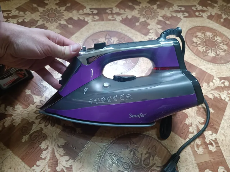 Паровой утюг Sonifer SF-9088 — фото 1