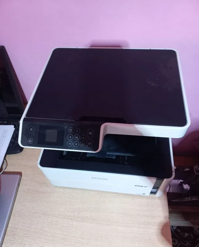EPSON M2170 oq qora prentir sotiladi. 3
