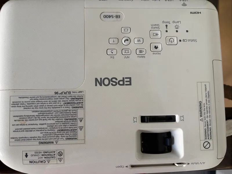Проектор Epson s400 2 Проектор Epson s400 2