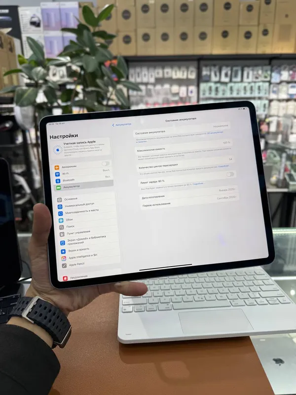 iPad Air 13 M3 8 iPad Air 13 M3 8
