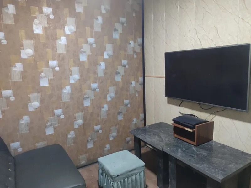 Soniy 3 Telvizor smart 52 razmer Kreslo kamplekt — фото 1