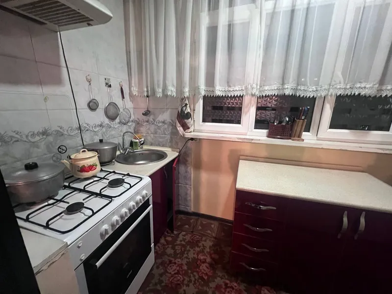 Массив Феруза Продаётся 3 комнатная квартира — фото 5