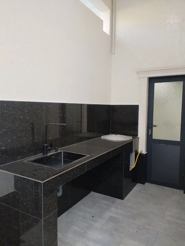 Продам Шикарный 4х комн Евродом 1.6 сотки В Янгихает.(115 000&) 2 Продам Шикарный 4х комн Евродом 1.6 сотки В Янгихает.(115 000&) 2