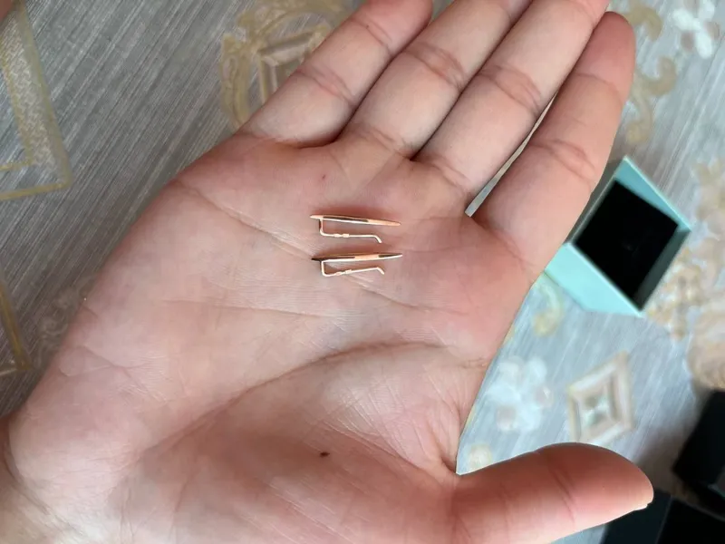 Продам серебрянные серьги 2
