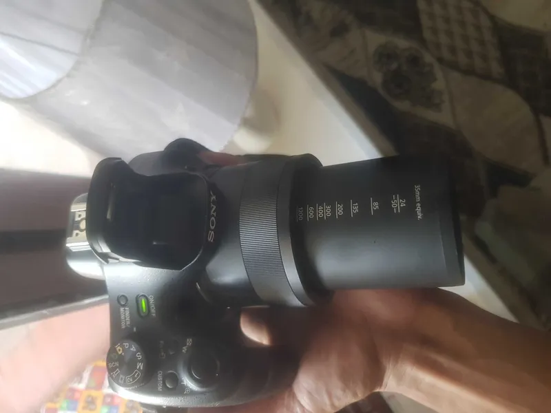 Kamera, Sony Cyber-shot DSC-HX400V 100x zoom