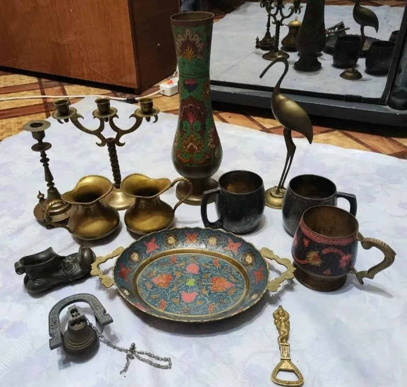 индийские вазы и чаши , подсвечники