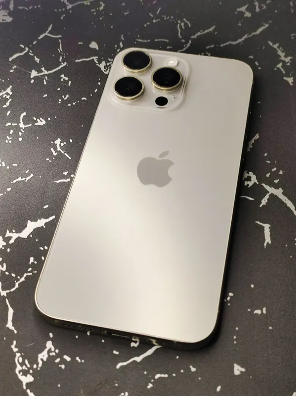 iPhone 15 Pro Max — фото 4