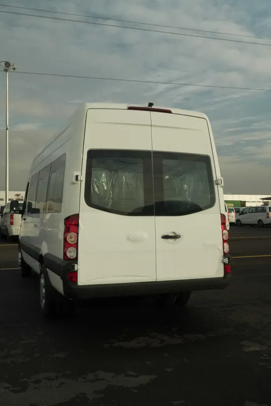 JAC Sunray BUS – Йўловчи ташиш учун ишончли ва қулай микроавтобус 5 JAC Sunray BUS – Йўловчи ташиш учун ишончли ва қулай микроавтобус 5