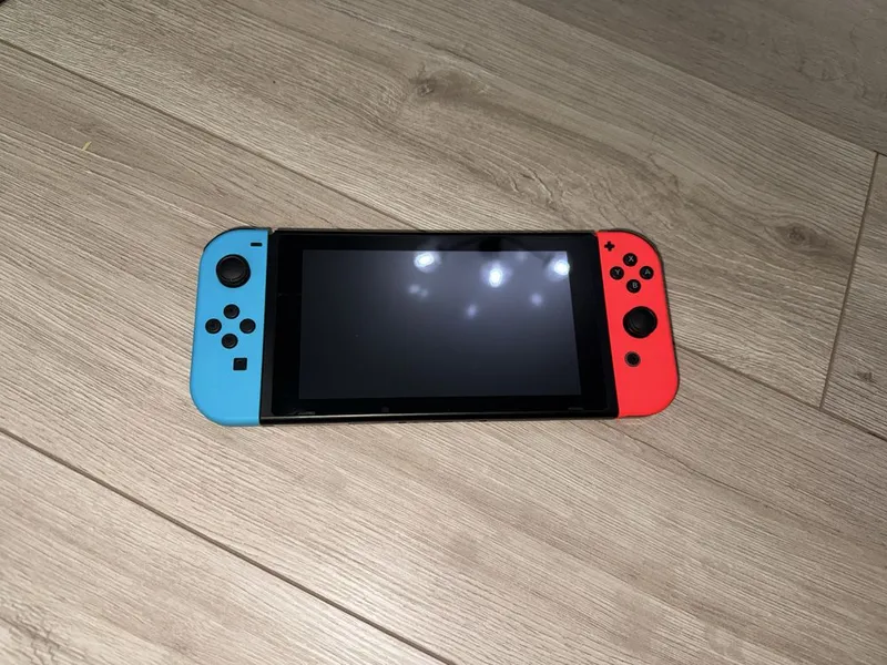 Продаю Nintendo Switch — Мега-комплект (много игр + аксессуары) 6