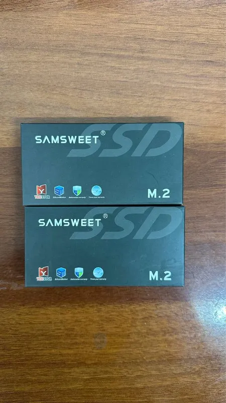 SSD SATA 128/256/480/512GB/1TB 2 SSD SATA 128/256/480/512GB/1TB 2