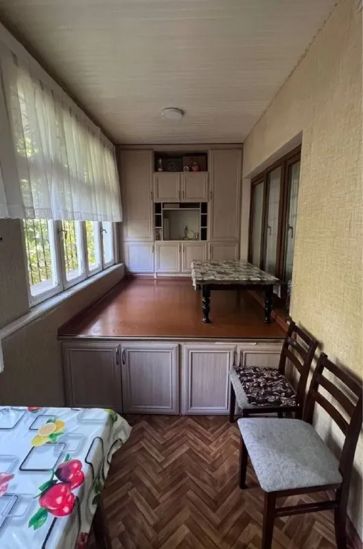 4 xonali kvartira, 92 m2, Mirzo Ulug'bek 8 4 xonali kvartira, 92 m2, Mirzo Ulug'bek 8