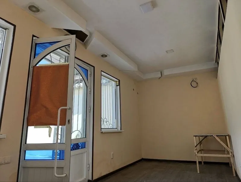Продаётся Миробадский р-он Коммерческое помещение сотки 1.2 — фото 2