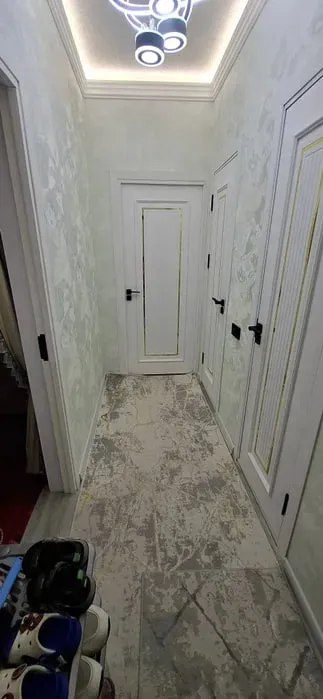 Shoshilinch Yunusobodda 1 xonali kvartira sotiladi 1