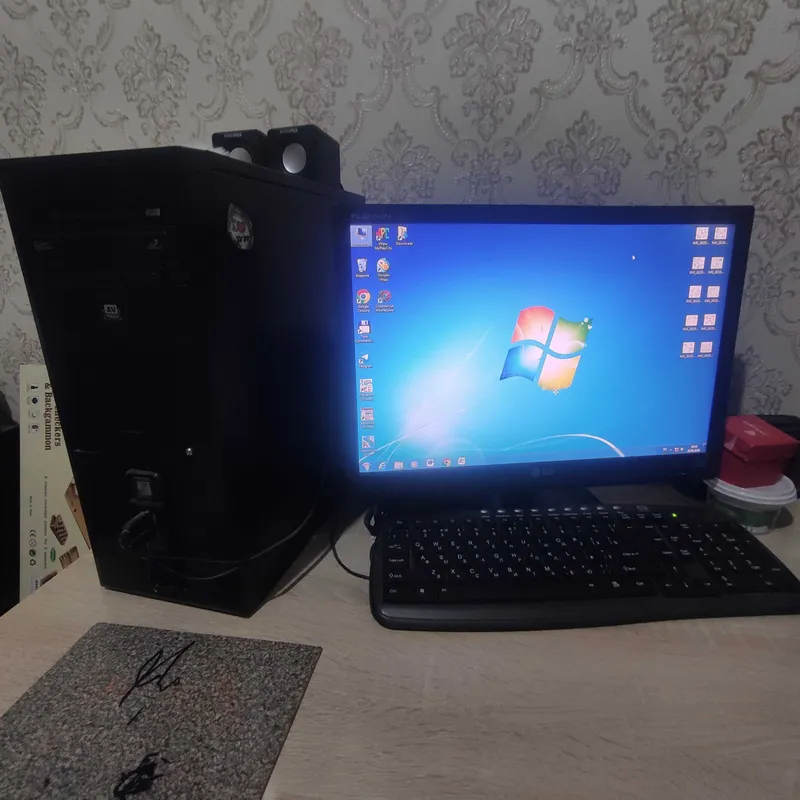 Компьютер продаётся. Компьютер продаётся.