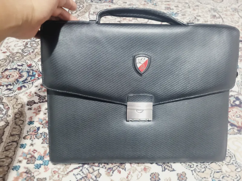 Продаётся эта сумка, привезённая из Кореи 1 Продаётся эта сумка, привезённая из Кореи 1