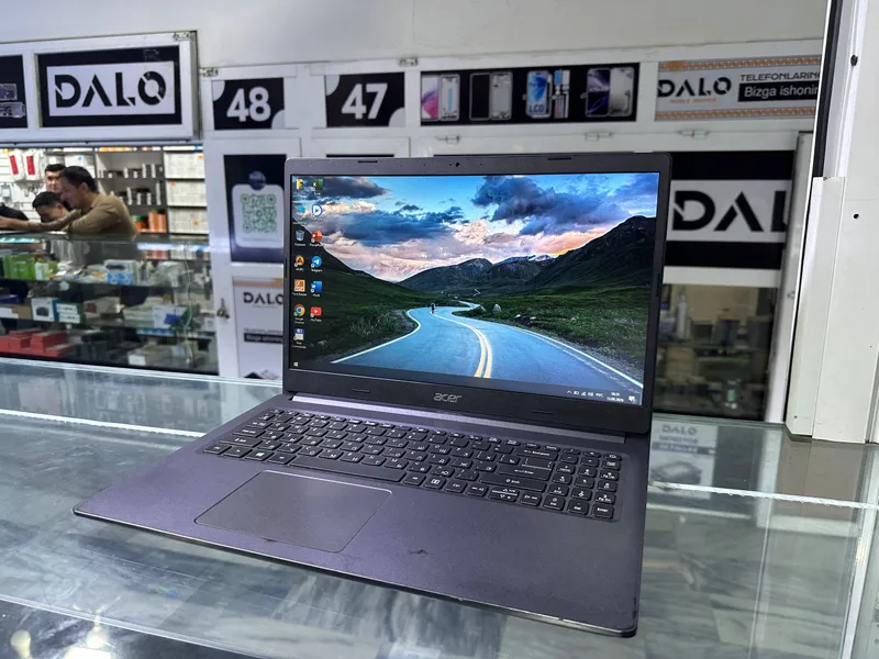 Ишлатилган Acer Aspire ноутбуги 3 Ишлатилган Acer Aspire ноутбуги 3