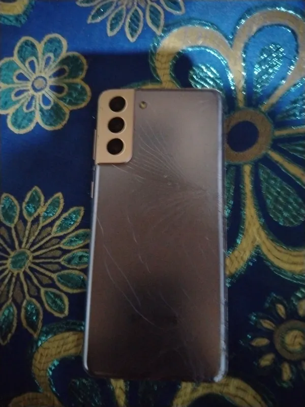 Samsung Galaxy s21+5G — фото 3