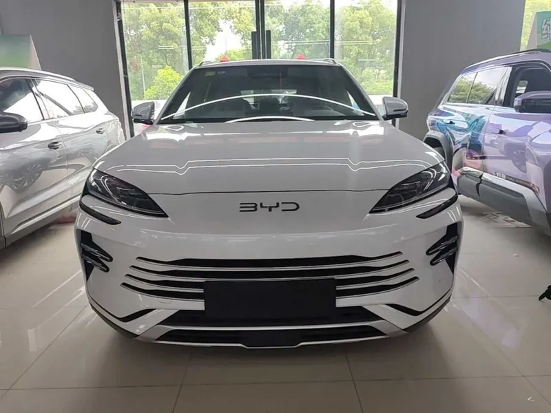 BYD Song PLUS DM-i Smart Drive 112KM Prestige Model — фото 1