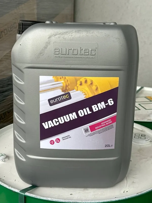 Это масло для вакуумных насосов Eurotec Vacuum Oil BM-6. 1