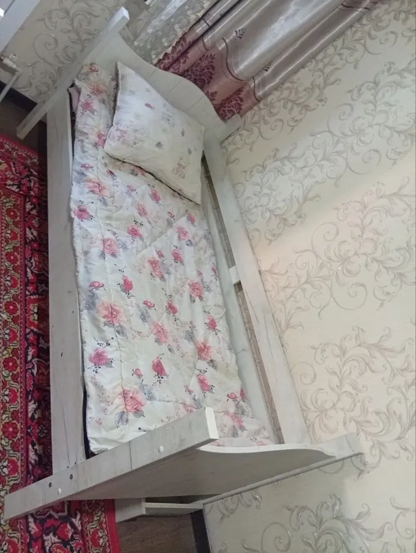 2 Etajli podraskoviy krovat 2 Etajli podraskoviy krovat