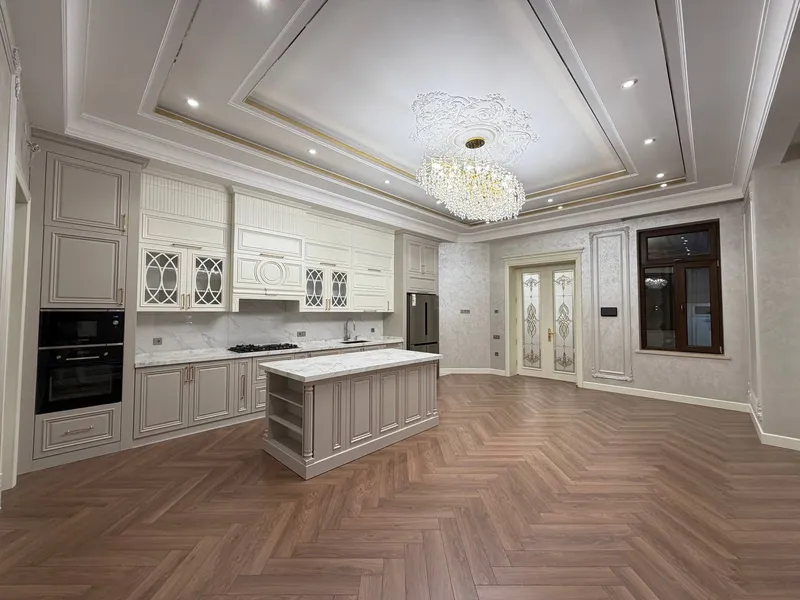 Mirzo Ulug‘bek tumanida 580 m² uy sotiladi 6