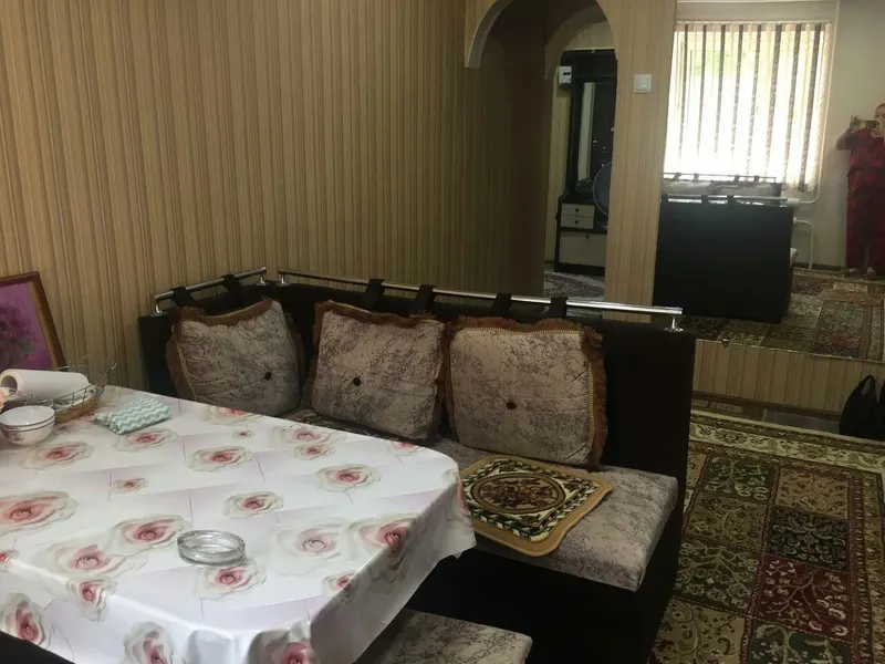 3/2/4 pishgan gʻishtdan qurilgan tuzel bekati