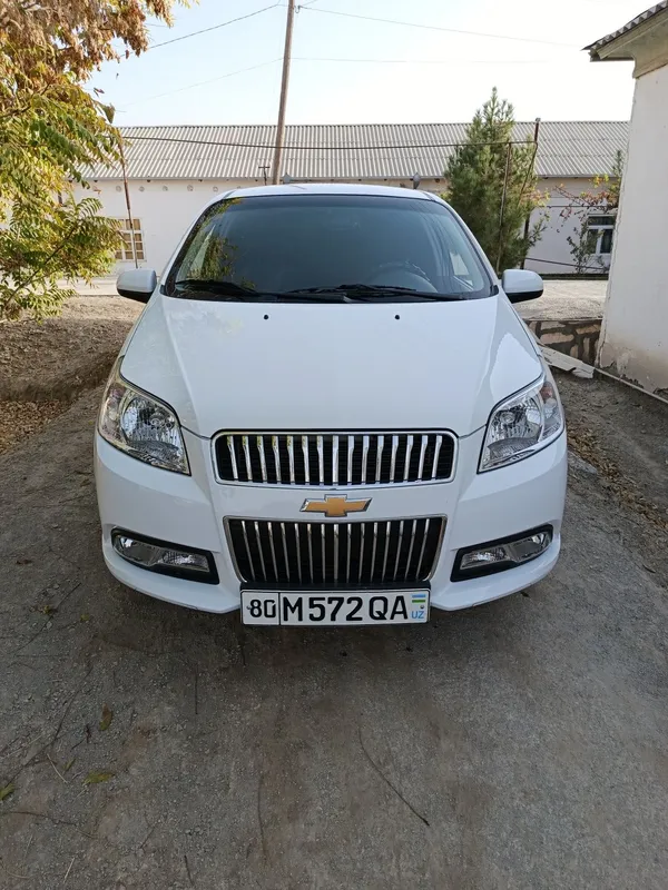 Nexia 3 xolati yangi