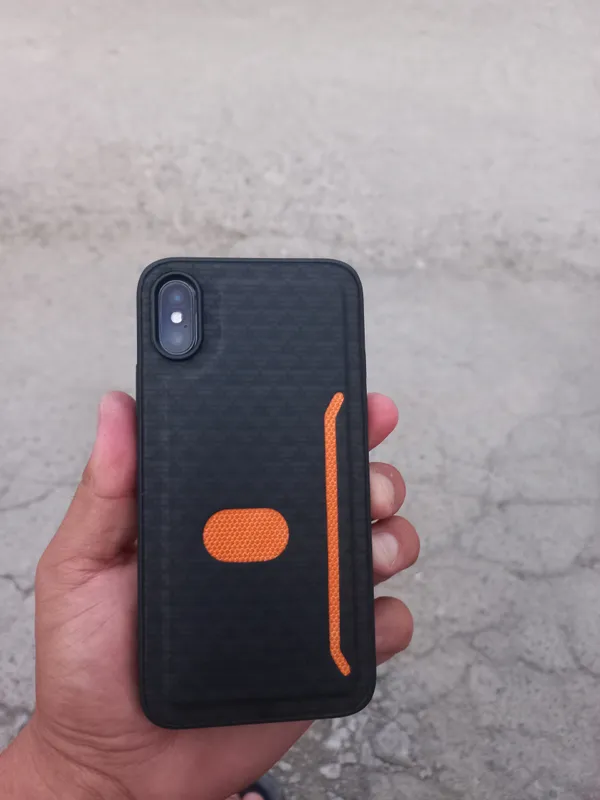 Iphone  x tel aybiyo ishlatosh kere faqat