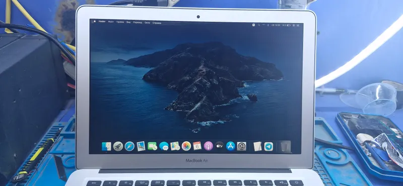 Macbook Air sotiladi holati ideal — фото 4 Macbook Air sotiladi holati ideal — фото 4