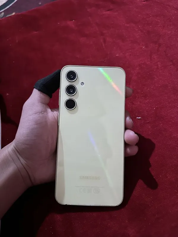 Samsung gelxiy a35 — фото 3