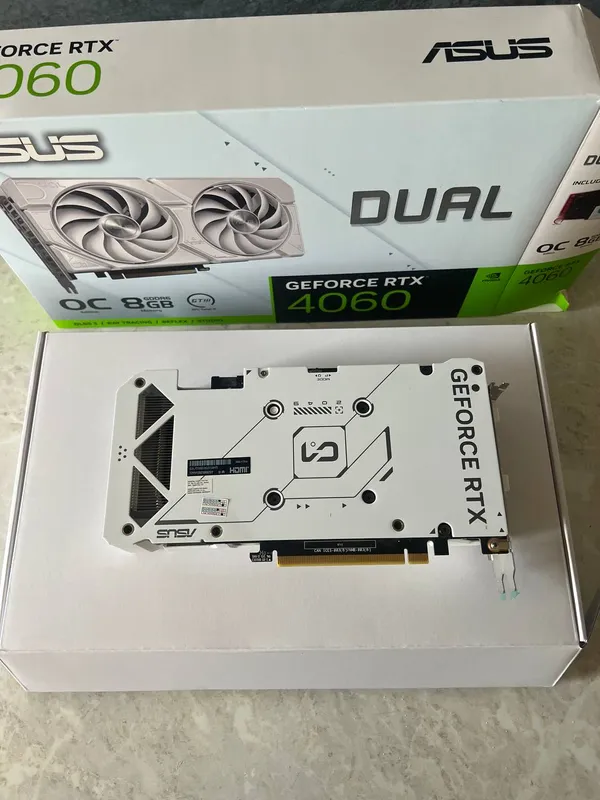ASUS RTX 4060 8 GB видеокарта 3 ASUS RTX 4060 8 GB видеокарта 3