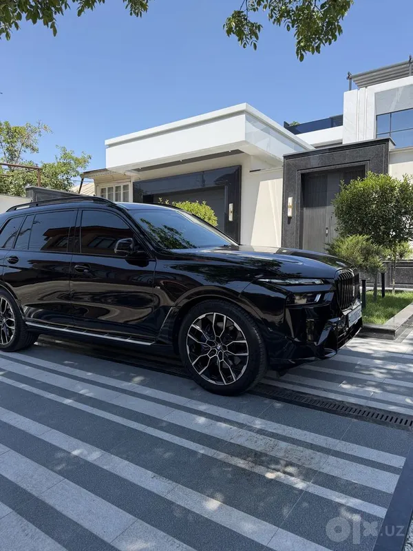 BMW x7 2023,24 40i BMW x7 2023,24 40i