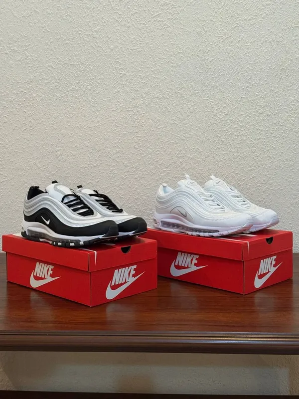 Продам кроссовки Nike 3 Продам кроссовки Nike 3