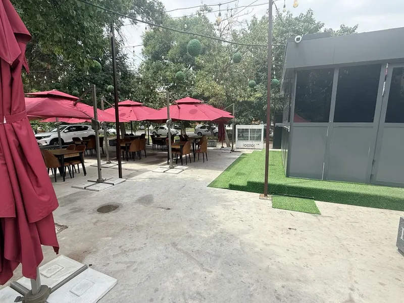 Kafe tayyor biznes sotiladi hammasi yengi 7