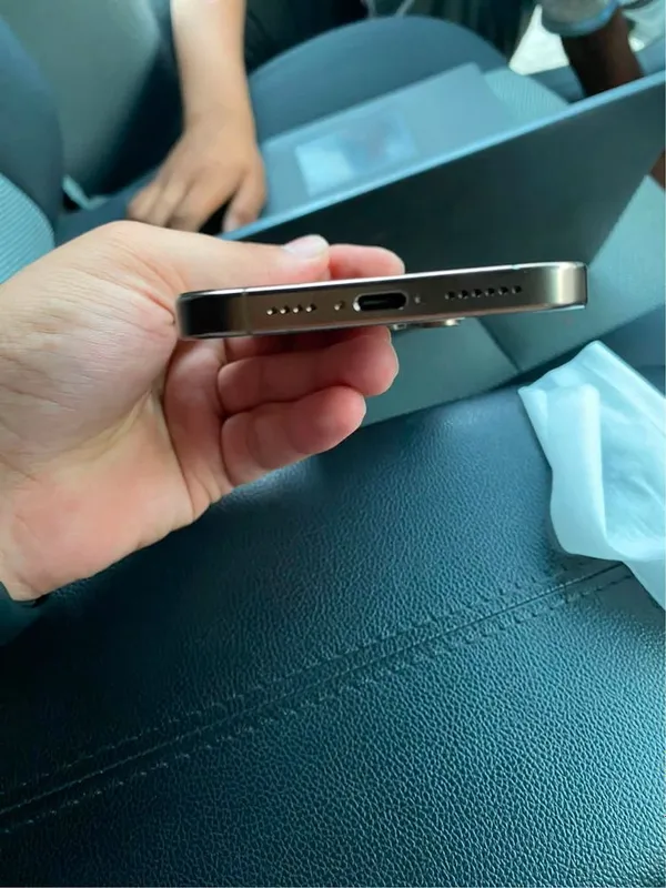 Iphome 16 pro max 256gb 6