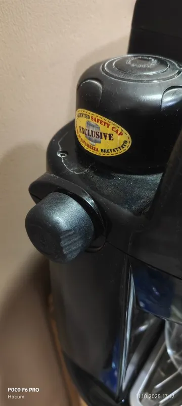 Кофеварка гейзерная , электрическая Delonghi . — фото 5 Кофеварка гейзерная , электрическая Delonghi . — фото 5