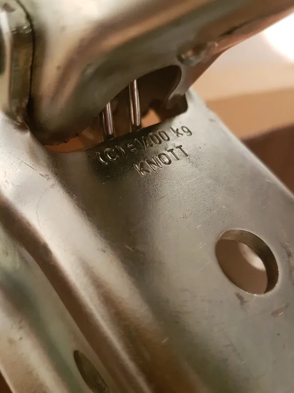 Замок прицеп учун 1400кг. KNOTT - VAMER фирма. — фото 3