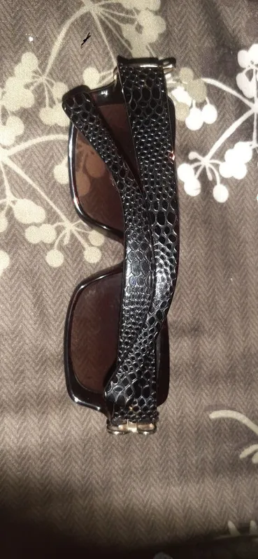 Очки guess оригинальные — фото 1