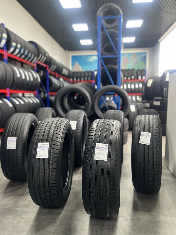 Michelin Мишлен 235/55 R19 Michelin Pilot Sport 5 Energy 2 Michelin Мишлен 235/55 R19 Michelin Pilot Sport 5 Energy 2