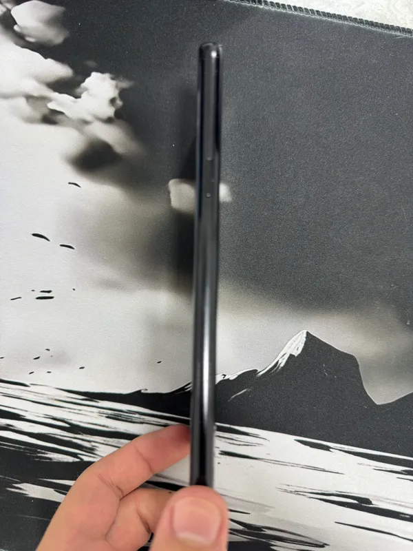 Samsung Galaxy S9+ — фото 2