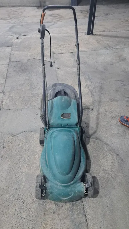 Gazonakasilka sotiladi 1 Gazonakasilka sotiladi 1