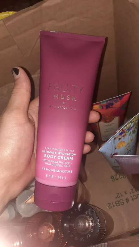 Bath & Body Works tana kremlari original 3 Bath & Body Works tana kremlari original 3
