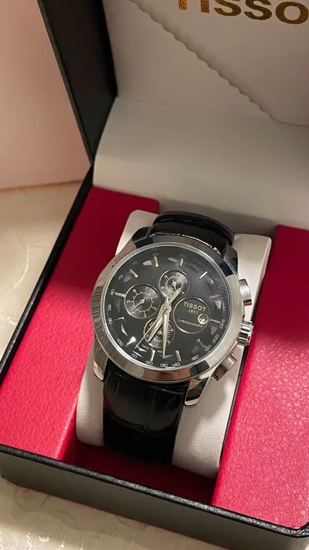 Новые часы Tissot в коробке