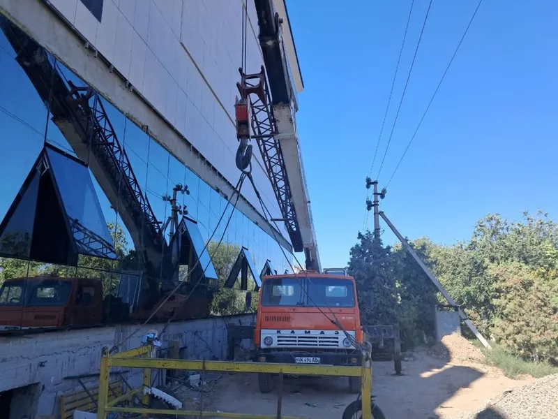 Avto qran sotiladi 5 Avto qran sotiladi 5