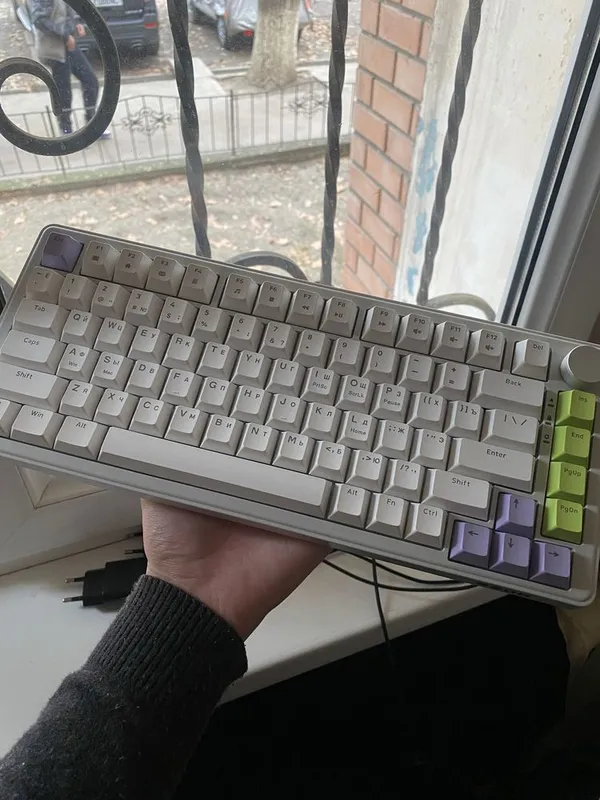 Срочно! Lenovo Legion M6X Pro