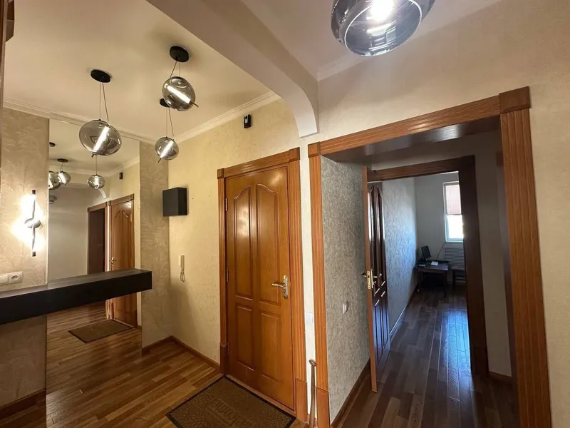 Продажа квартиры — фото 5