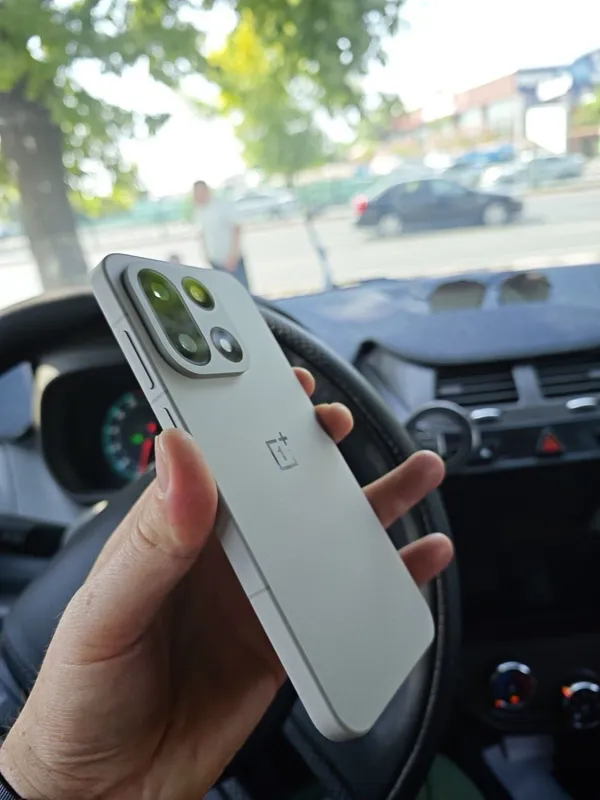One plus 15 12/256 В наличие гарантия 3 One plus 15 12/256 В наличие гарантия 3