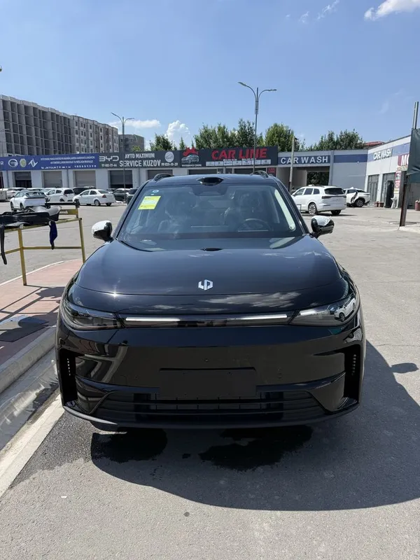 Leapmotor C16 Restyling 2026 qora/qora 1 Leapmotor C16 Restyling 2026 qora/qora 1